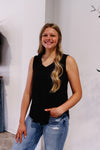 Isla V-Neck Basic Tank