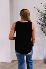 Isla V-Neck Basic Tank