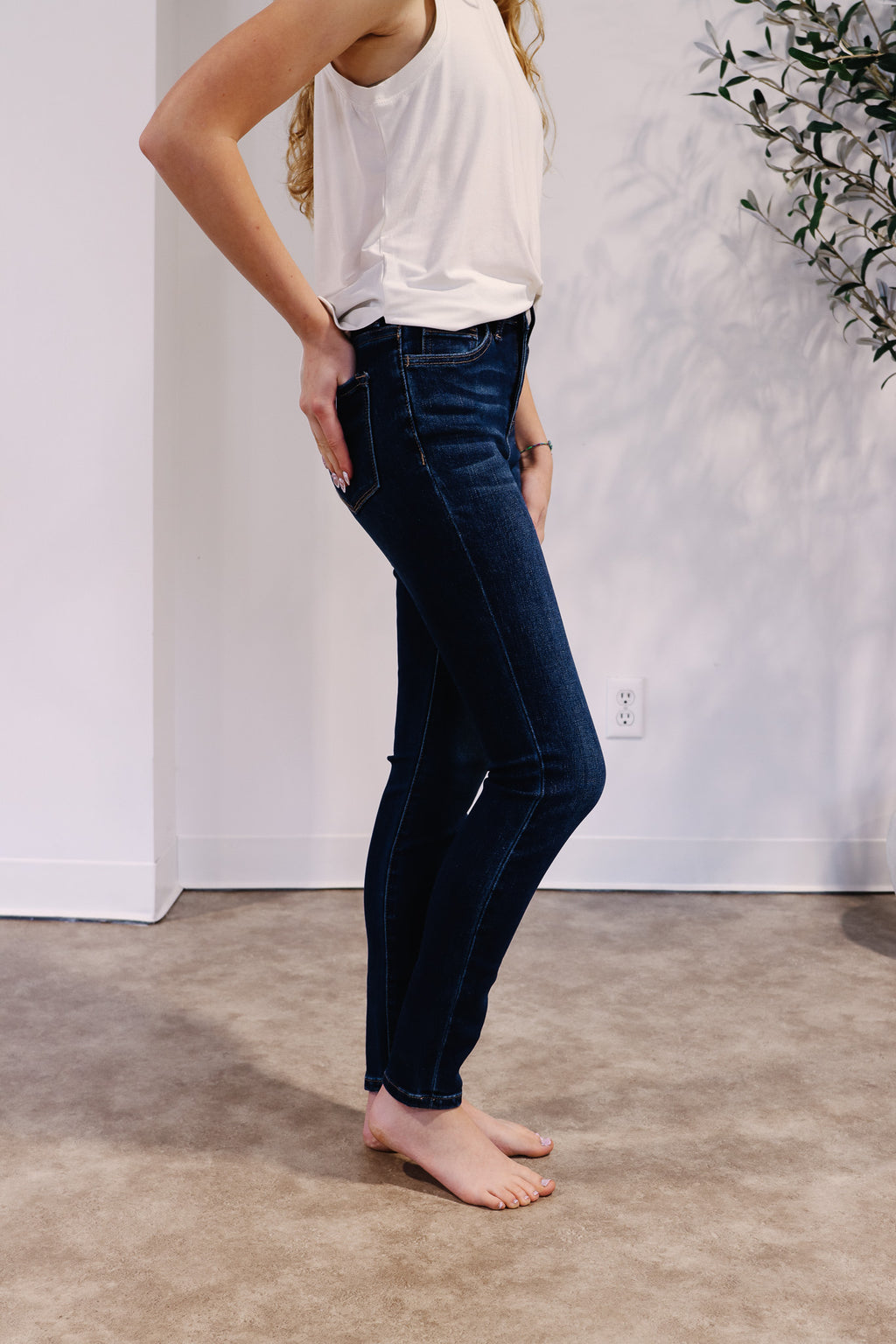 Haylie High-Rise Skinny Jean